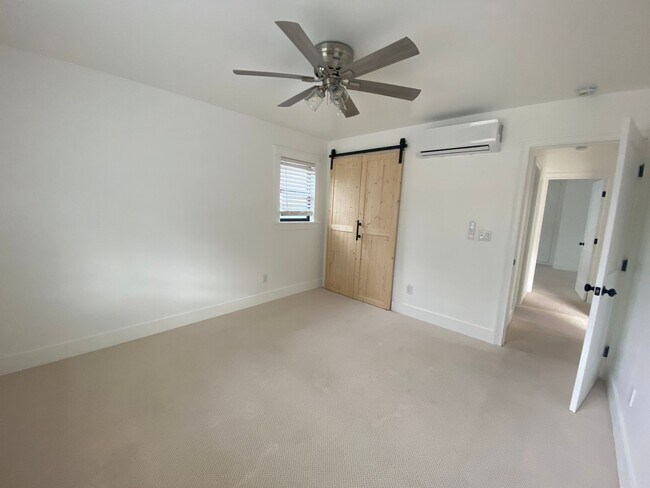 Building Photo - 4 Bedroom 3 Bath + Office / 5th Bedroom Ho...