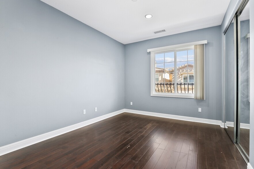 Building Photo - 11507 Verona Dr