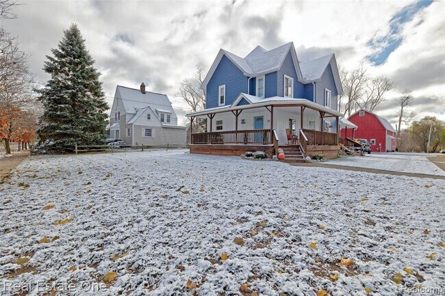 Building Photo - 15 South St