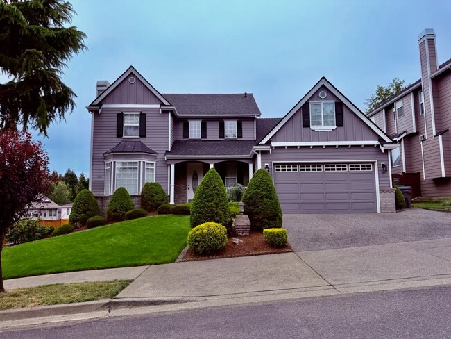 Building Photo - Beautiful Federal Way home you don't want to miss
