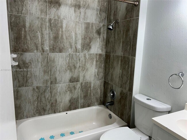 Building Photo - 1791 NW 96th Terrace