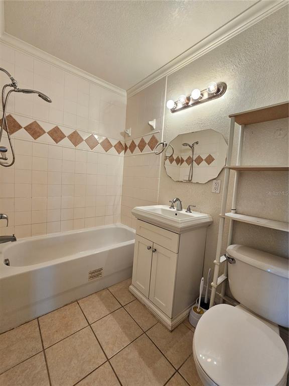 Building Photo - 119 N Evergreen Ave