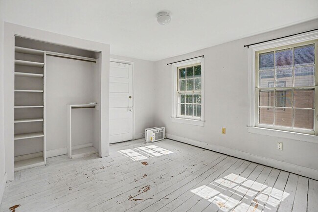 Building Photo - 3 Bedroom Home in Carlisle