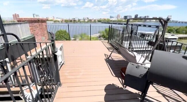 Building Photo - 22 Bay State Rd