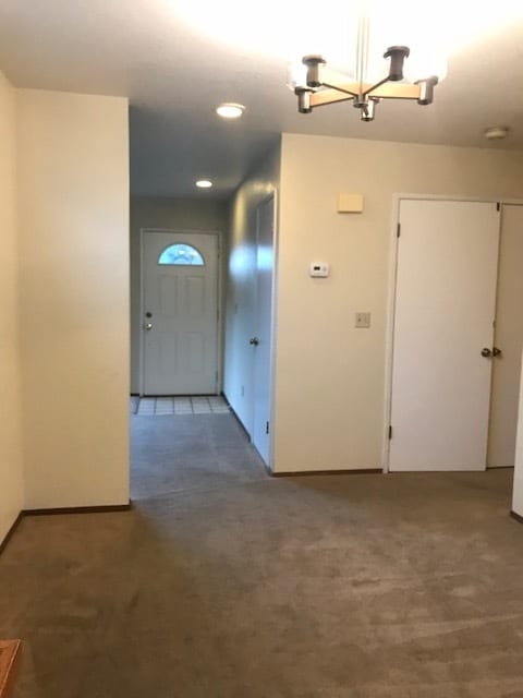 Building Photo - Great 2 Bedroom 2 Bath Condo in Seaside