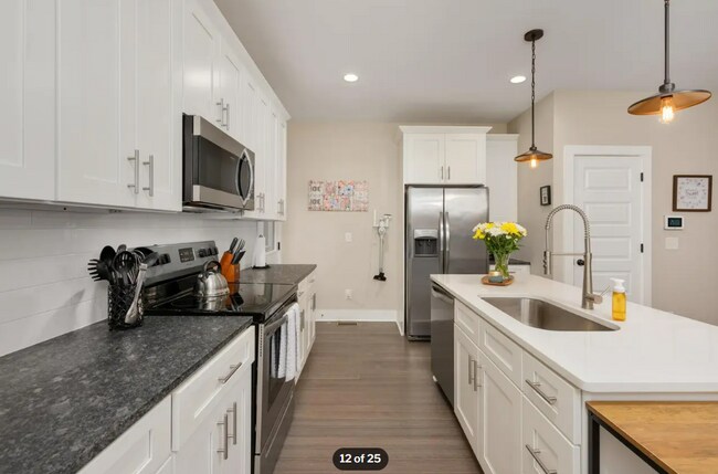 Kitchen close-up - 849 Cherokee Ave