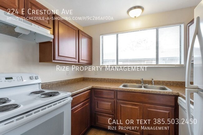 Primary Photo - 224 E Crestone Ave