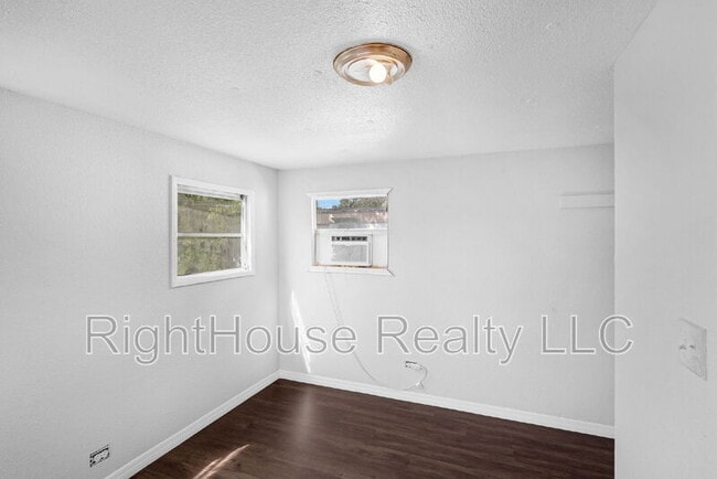 Building Photo - 2854 Lake Alfred Rd