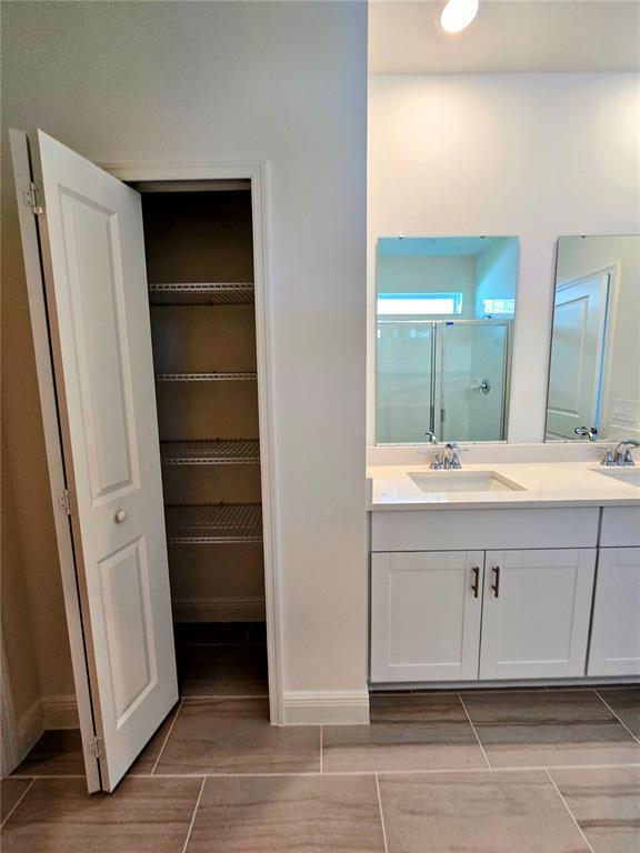 Building Photo - 2284 Hen Rd