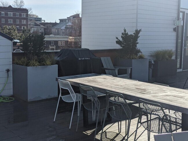 Building Photo - Thomas Street Lofts - Studio