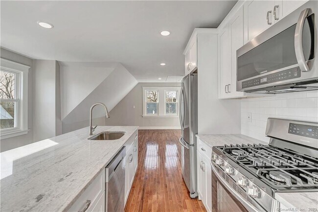 Building Photo - 22 Hubinger St