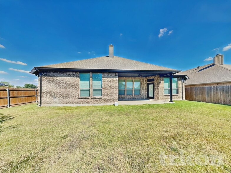 Building Photo - 330 Abbott Ln