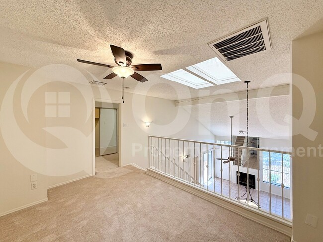 Building Photo - 1717 E Union Hills Dr