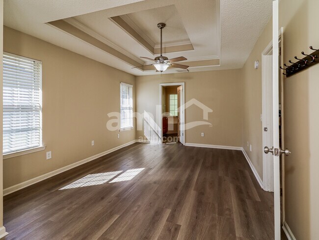 Building Photo - 154 Jamestown Dr