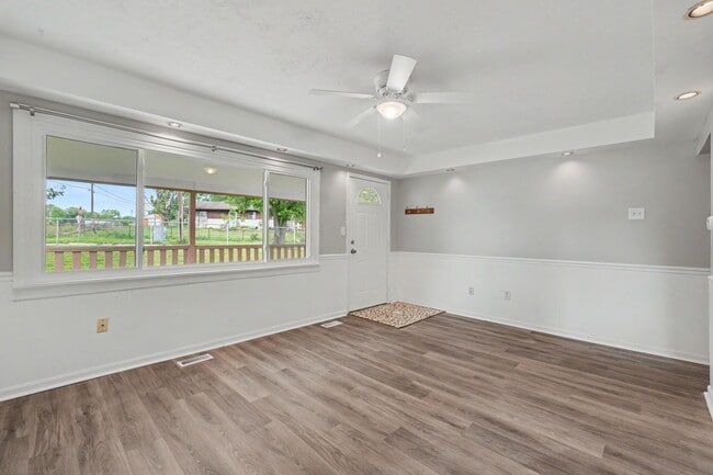 Building Photo - Cute and Cozy 3 Bed 1 Bath Home