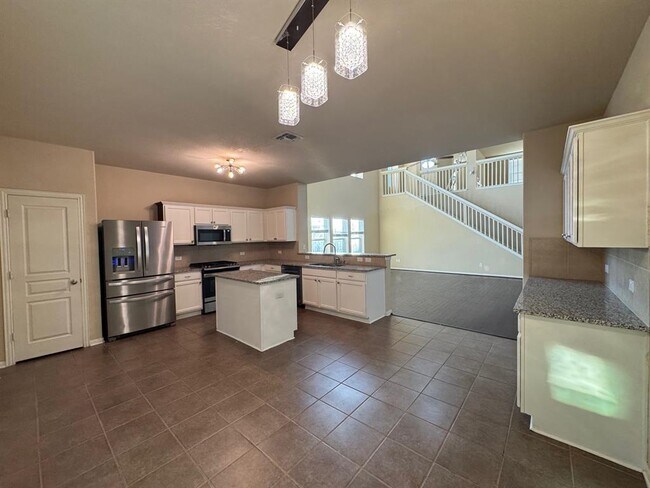 Building Photo - 117 Kemah Ln