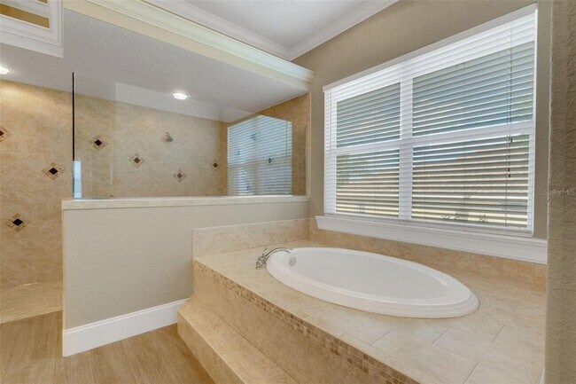 Building Photo - 2743 Verandah Vue Way