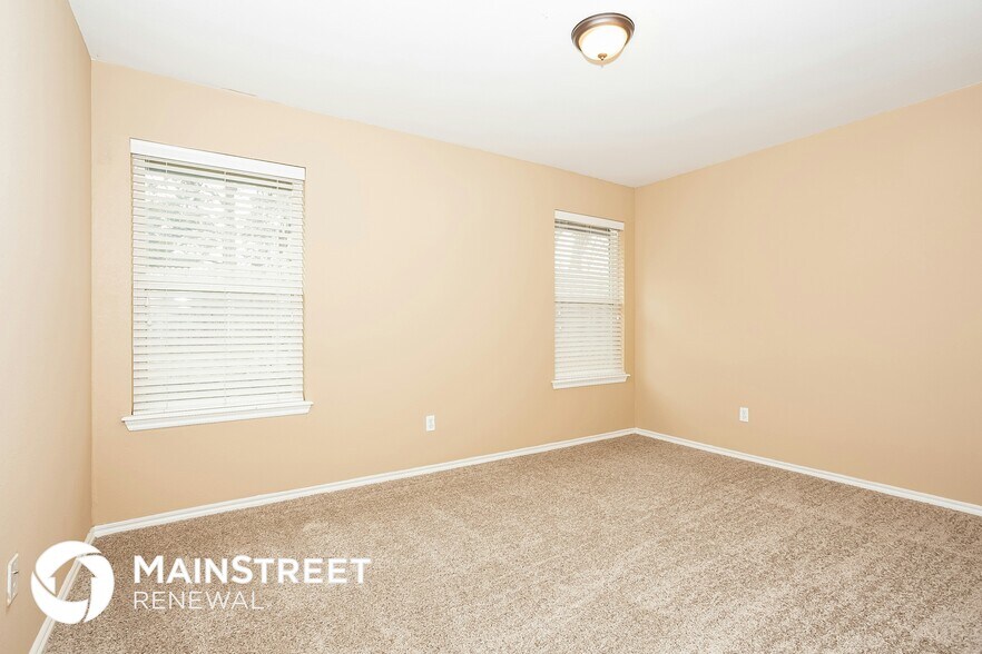 Building Photo - 305 Tecumseh Meadows Dr