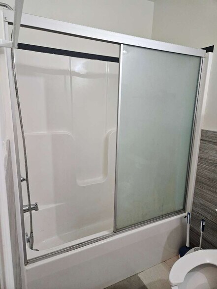 Building Photo - 1829 Spruce St