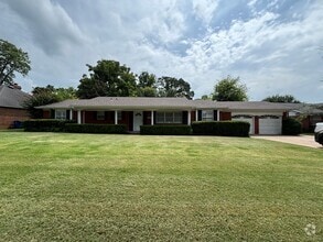 Building Photo - A House For Rent Does Not Come For Rent Ve...