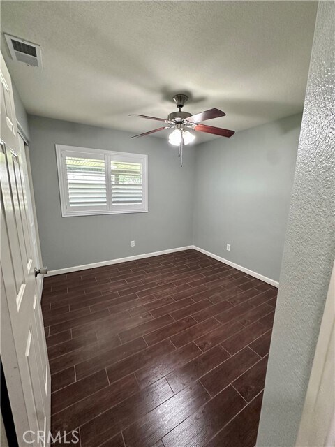 Building Photo - 9221 Signature St