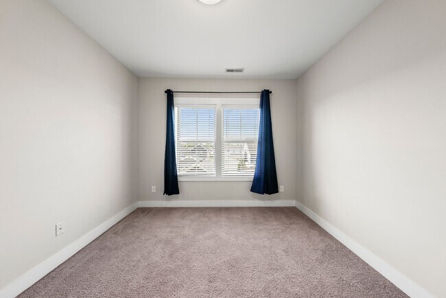 Building Photo - 1813 Iron Mill Dr