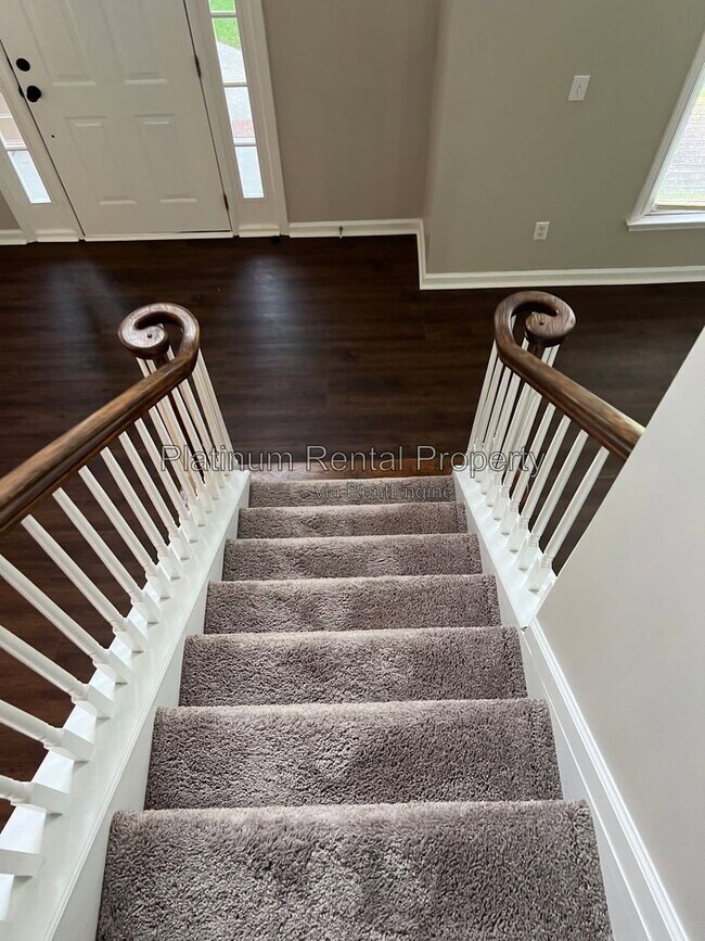 Building Photo - 2620 Gentry Walk Ct