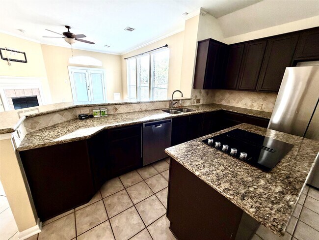 Building Photo - 1723 Wind Trace Cove