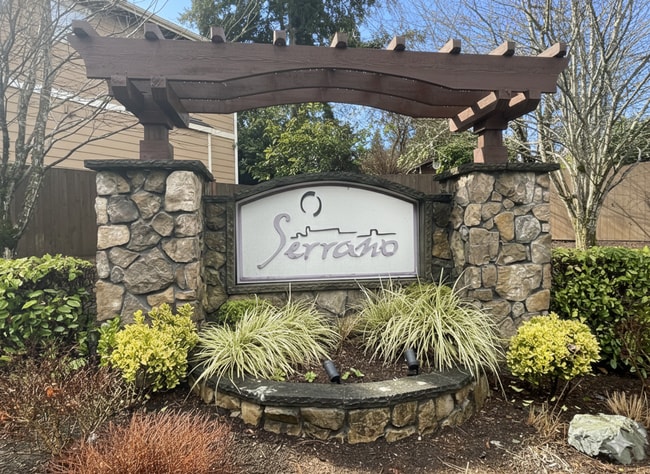 Building Photo - Spacious 4BR Home with A/C Near Alderwood Mall