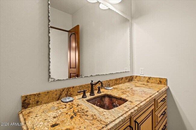 Building Photo - 14317 E Lowden Ct