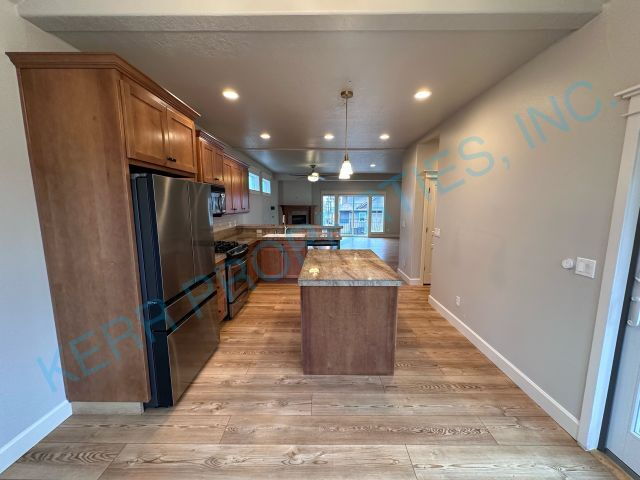 Building Photo - 9388 SE Wyndham Way