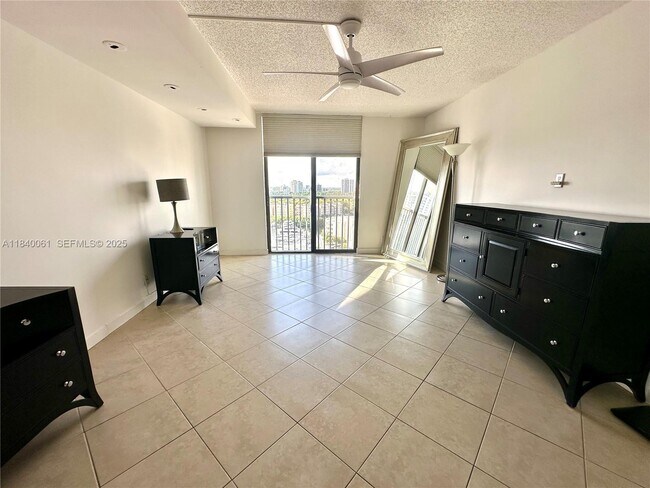 Building Photo - 19707 Turnberry Way