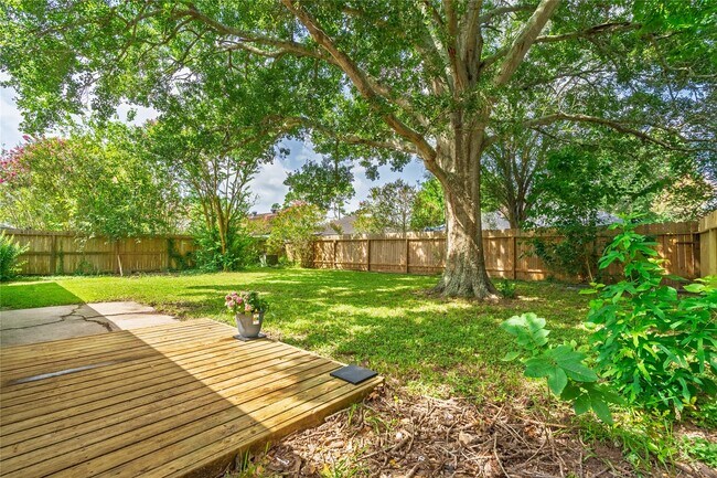 Building Photo - 4855 Sulley Dr