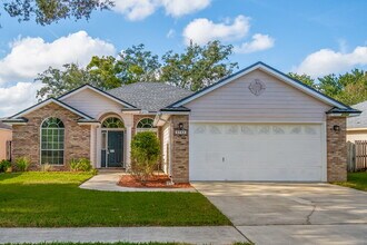 Building Photo - 3744 Eagle Ridge Dr