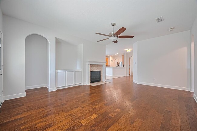 Building Photo - 25919 Orchard Knoll Ln