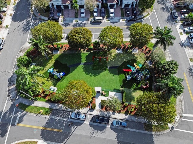 Building Photo - 7876 NW 109th Path