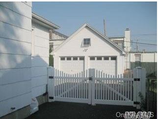 Building Photo - 104 Sheridan Ave