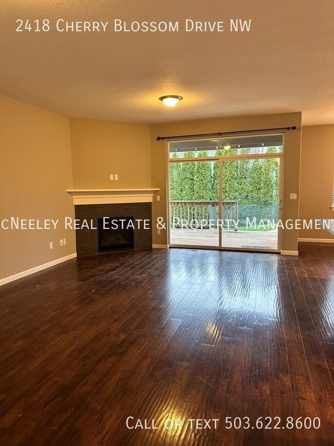 Building Photo - Sorry, no pets! Beautiful Home Available I...