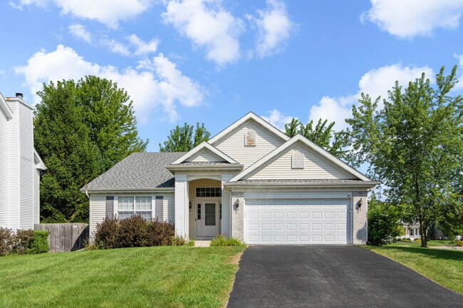 Building Photo - 784 Long Island Cir
