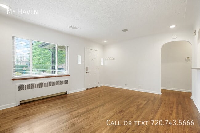 Building Photo - 2633 Quitman St