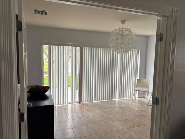 Building Photo - 11885 Fan Tail Ln