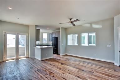 Building Photo - 309 34th St