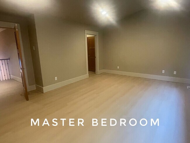 Building Photo - Tech Commuter's Dream Home - Walk to Micro...