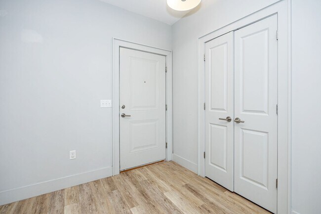 Building Photo - 2501 Bienville Blvd