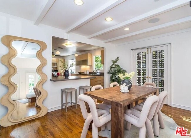 Building Photo - 1608 Courtney Ave