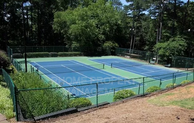 Building Photo - 1407 Riverview Dr