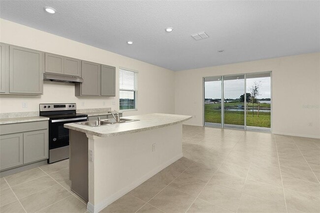 Building Photo - 2206 Tay Wes Dr