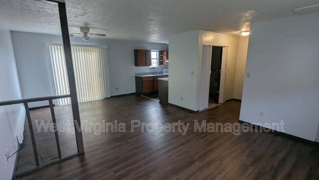 Building Photo - 9 Lair of II