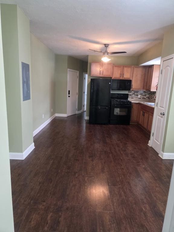 Building Photo - 48 Covell St