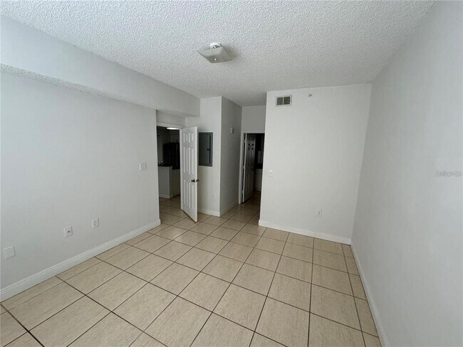 Building Photo - 3502 Windy Walk Way